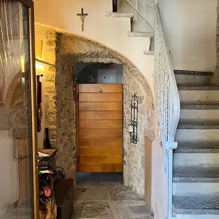 L Antica Porta